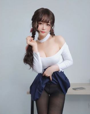 她在丈夫面被耍了2中文